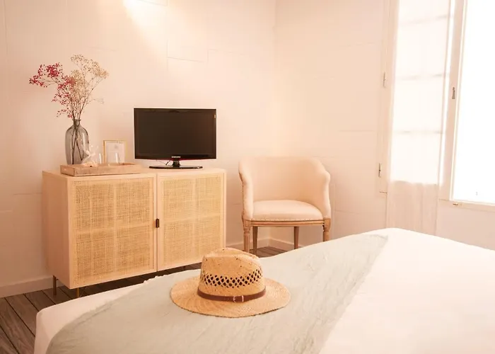 971 Hotel Con Encanto